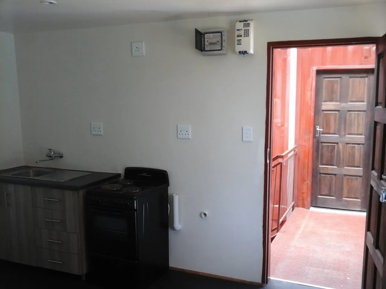 Fitted kitchen